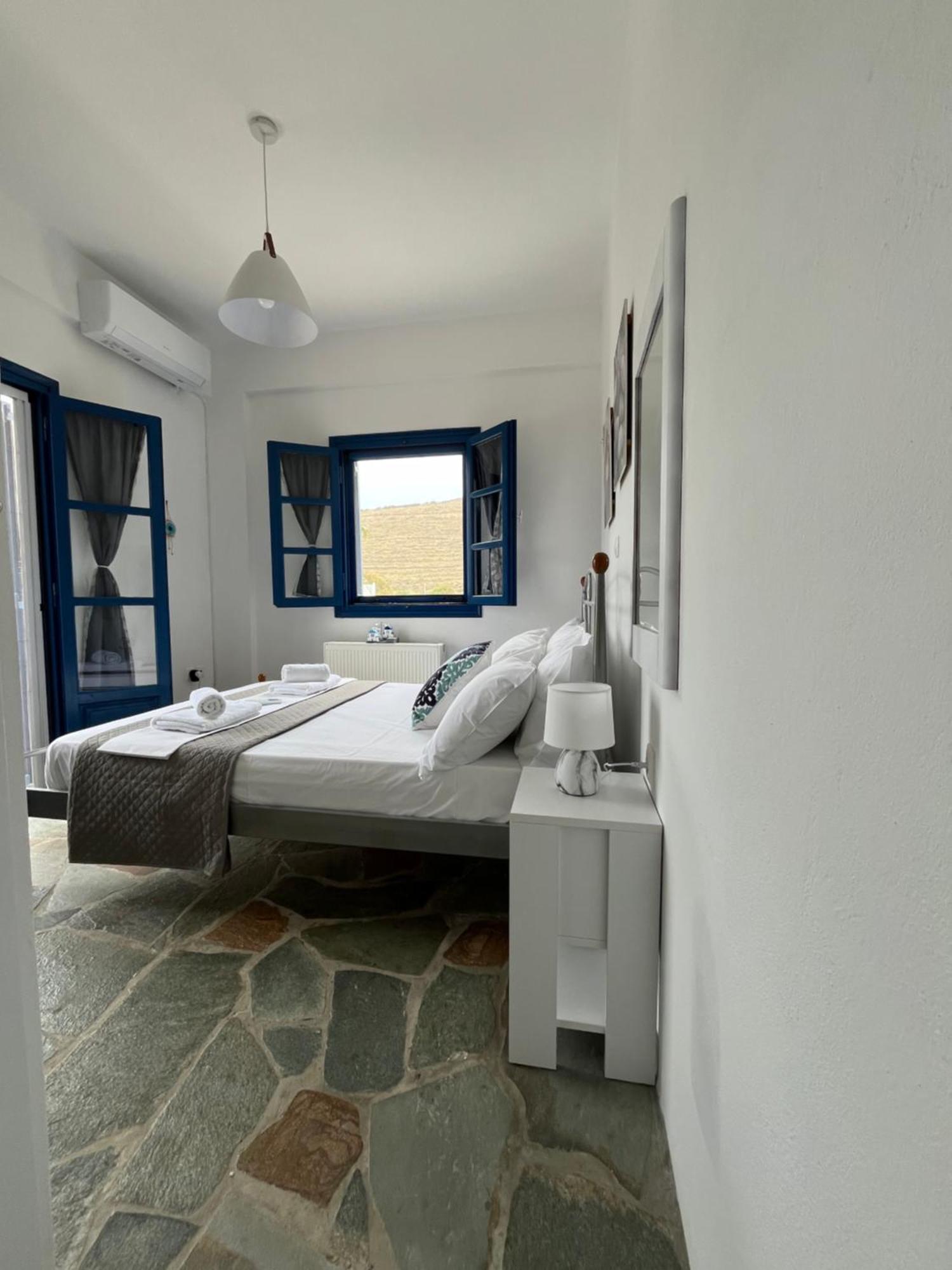Serensea Bliss, Naousa, Kíthnos Exteriör bild