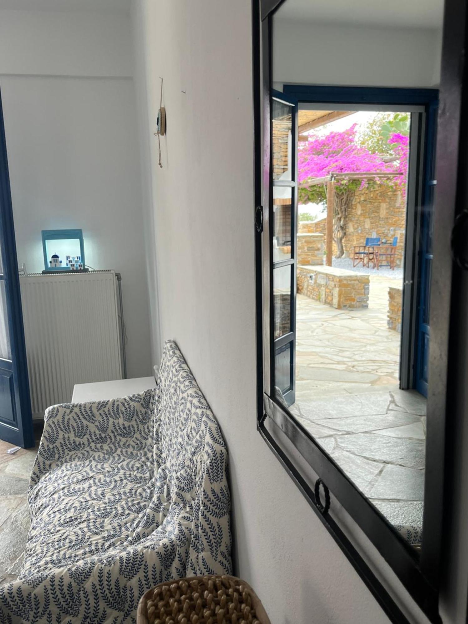 Serensea Bliss, Naousa, Kíthnos Exteriör bild