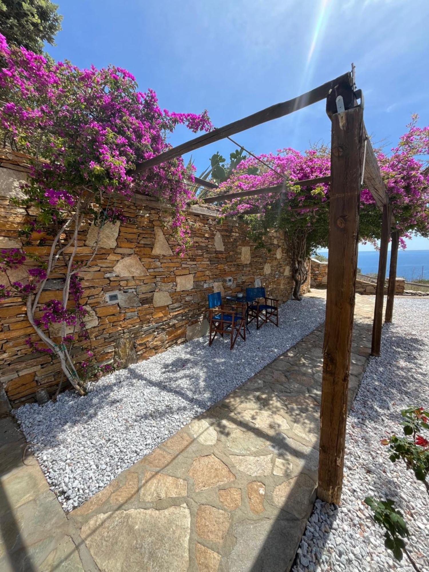 Serensea Bliss, Naousa, Kíthnos Exteriör bild